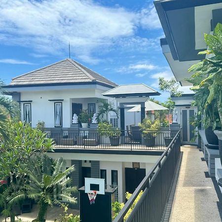 Villa Rumah Putih Abu Abu Senggigi Exteriér fotografie